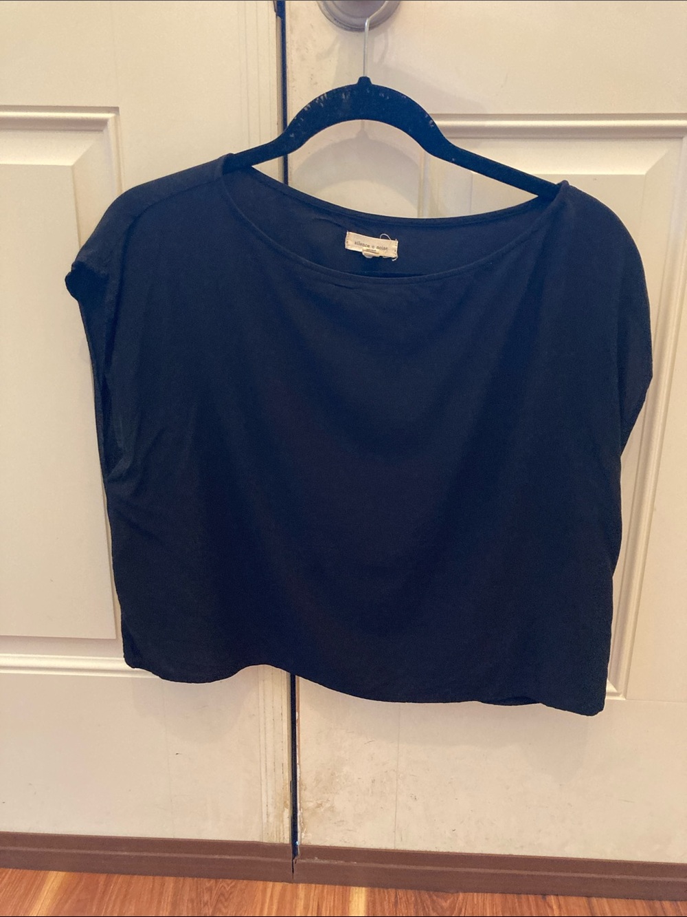 silence + noise Black Boxy Crop Tee